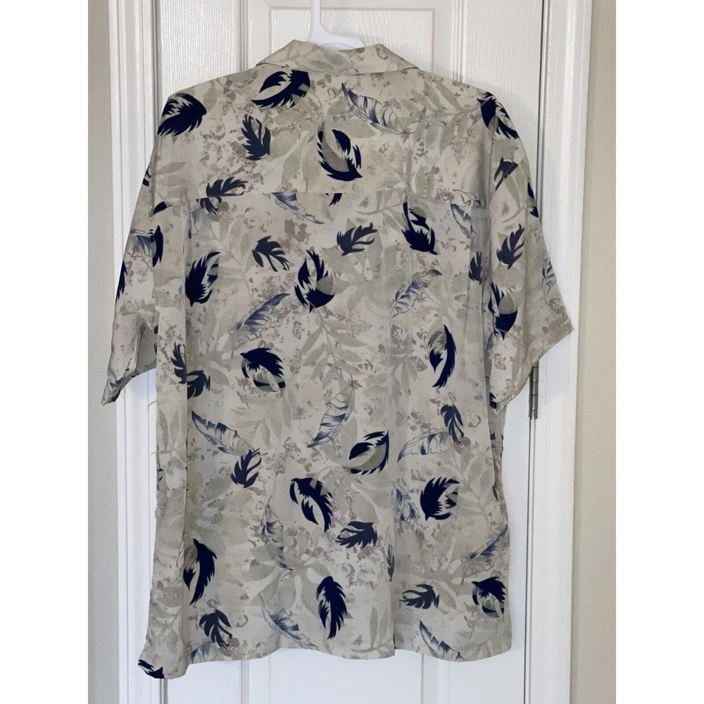 SPLATT Fine Resort Wear Microfiber Men's Size (Large) Leaf Print Hawaiian Shirt - Picture 3 of 4